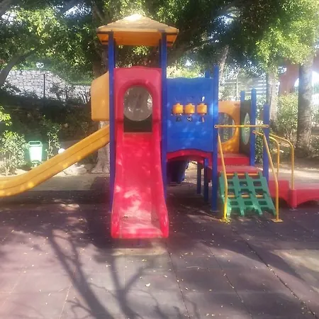 Rancho Miraflores Hotel